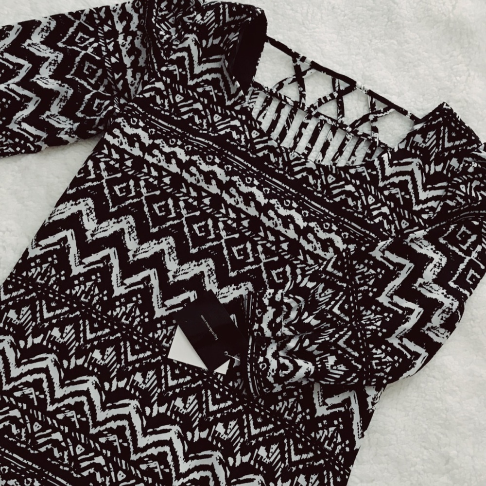 NWT Black and White Pattern Cage Dress